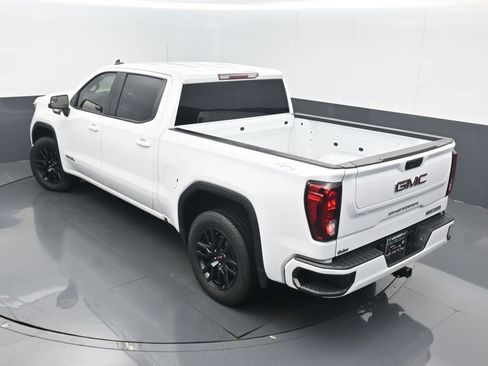 Used 2024 GMC Sierra 1500 Elevation image 41