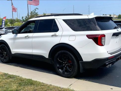 Used 2020 Ford Explorer ST w/ ST Street Pack AWD/4WD image 2