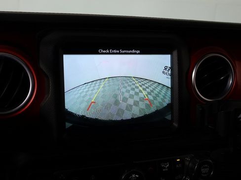 Used 2018 Jeep Wrangler Unlimited Rubicon image 6