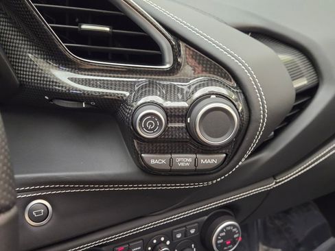 Used 2018 Ferrari 488 Spider image 35