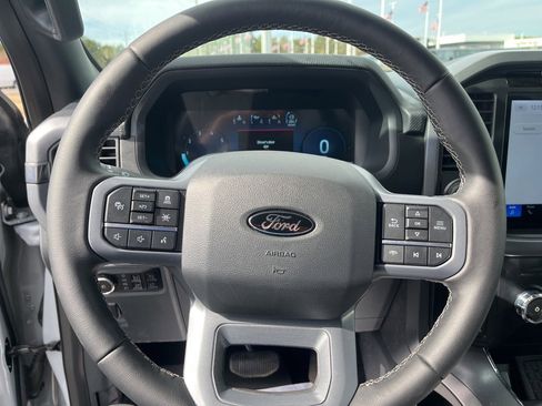 Used 2025 Ford F150 XLT w/ Equipment Group 302A MID image 19