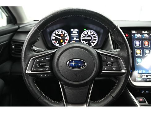 Used 2024 Subaru Outback Premium image 31