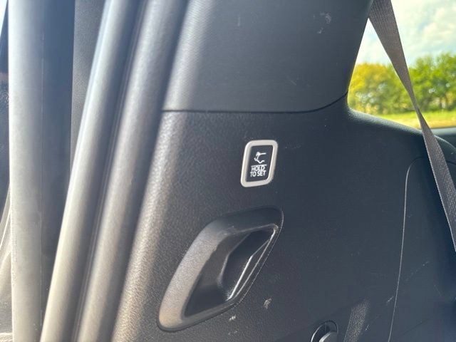 Used 2025 Jeep Wagoneer Series II AWD/4WD image 14