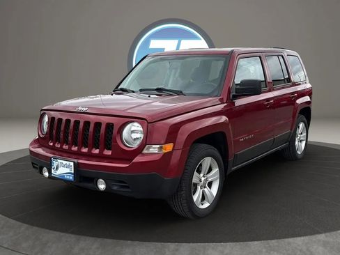 Used 2016 Jeep Patriot Latitude image 15