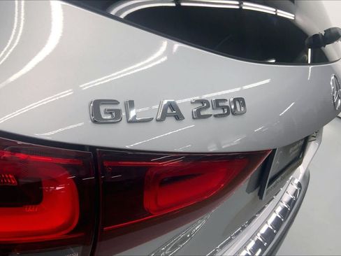 Certified 2023 Mercedes-Benz GLA 250 4MATIC image 14