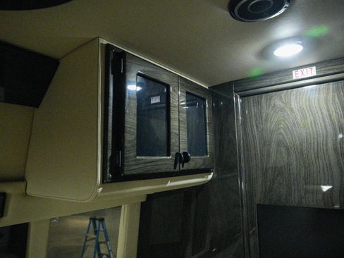 Used 2020 Mercedes-Benz Sprinter 3500 image 41