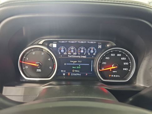 Used 2022 Chevrolet Silverado 2500 High Country AWD/4WD image 23
