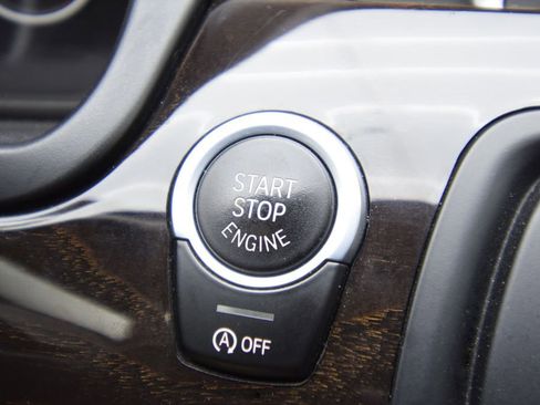 Used 2016 BMW 528i xDrive Sedan image 30