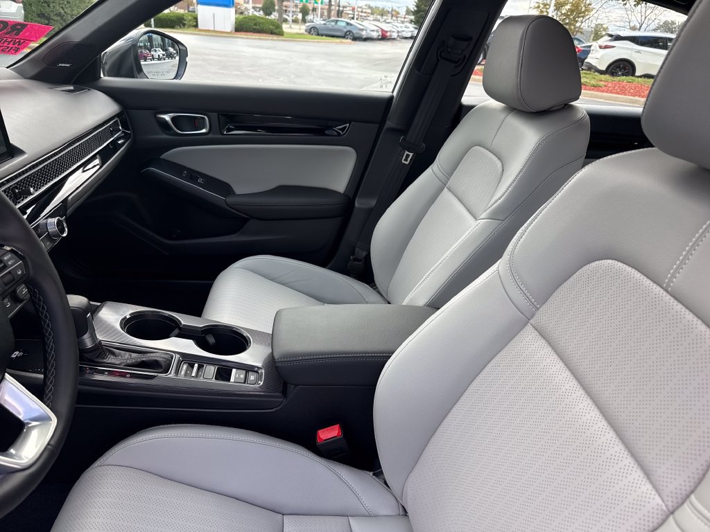Used 2025 Honda Civic Sport Touring image 13
