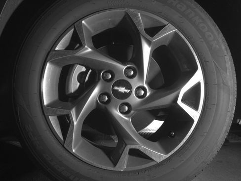 Used 2025 Chevrolet Trax LT w/ LT Convenience Package image 12