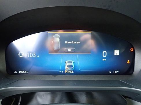 Used 2025 Ford Escape Platinum w/ Premium Technology Package image 15