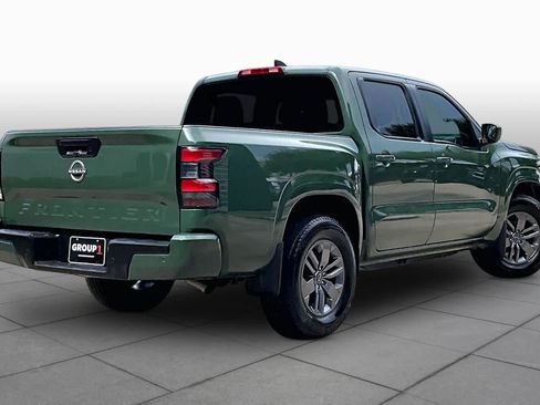 Certified 2025 Nissan Frontier SV RWD image 13