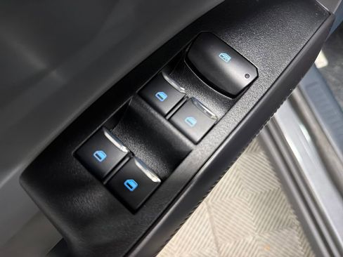 New 2026 Ford Maverick XL image 16