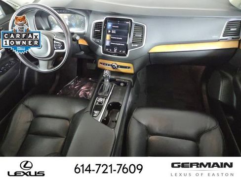 Used 2022 Volvo XC90 T6 Momentum w/ Climate Package AWD/4WD image 31