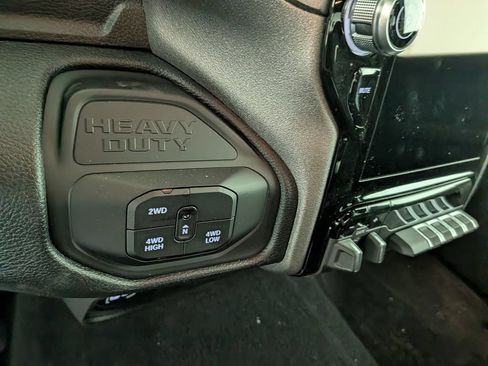 New 2026 RAM 2500 Tradesman AWD/4WD image 19