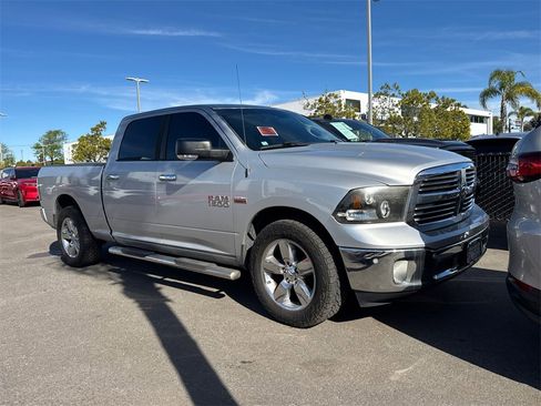 Used 2017 RAM 1500 Big Horn image 2