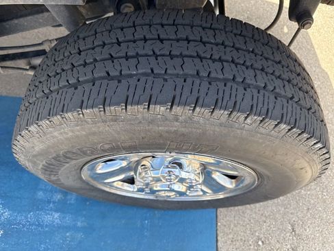 Used 2024 RAM 2500 Tradesman w/ Chrome Appearance Group image 3