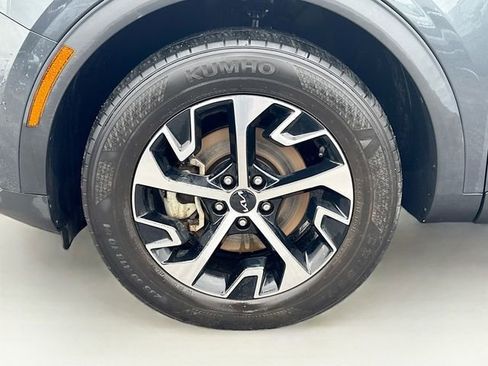 Certified 2023 Kia Sportage EX image 30