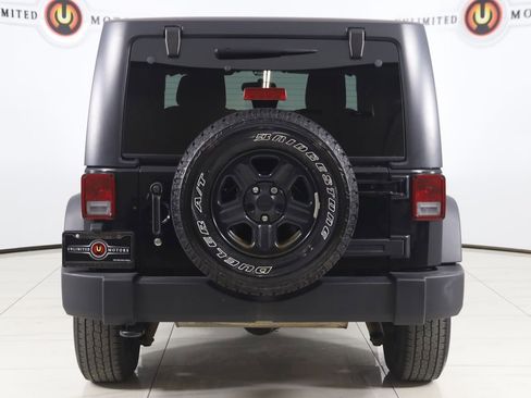 Used 2017 Jeep Wrangler Sport w/ Dual Top Group image 33