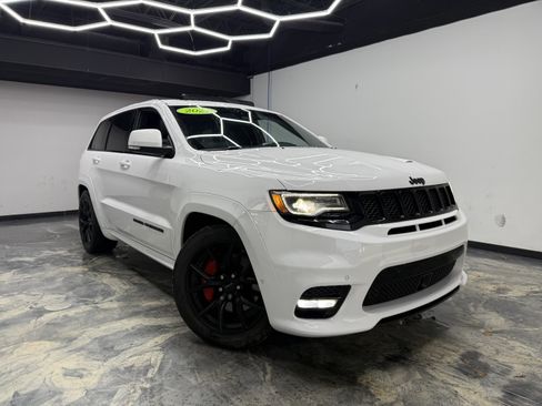 Used 2021 Jeep Grand Cherokee SRT image 5