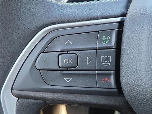 New 2026 Jeep Grand Cherokee L 4WD image 19