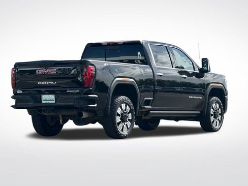Used 2025 GMC Sierra 3500 Denali w/ Denali Reserve Package AWD/4WD image 3