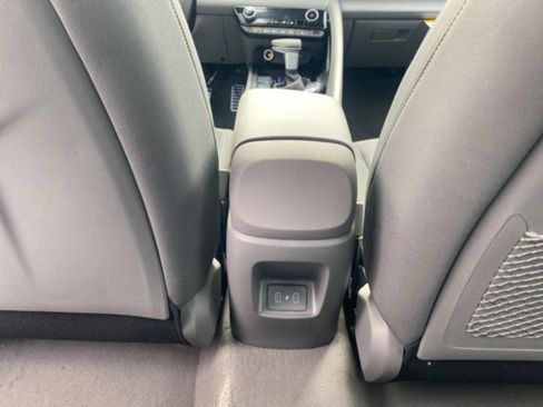 New 2026 Hyundai Elantra SEL Sport Premium FWD image 34