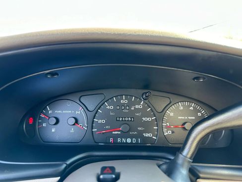 Used 2001 Ford Taurus SE image 21