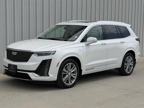 Used 2024 Cadillac XT6 Premium Luxury w/ Technology Package AWD/4WD image 1