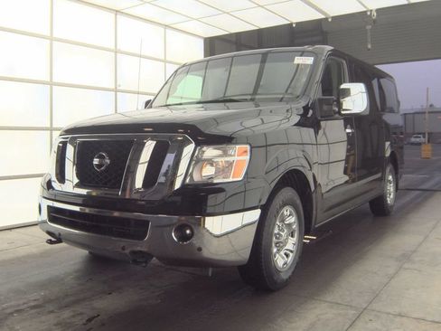 Used 2017 Nissan NV 3500 SL RWD image 1