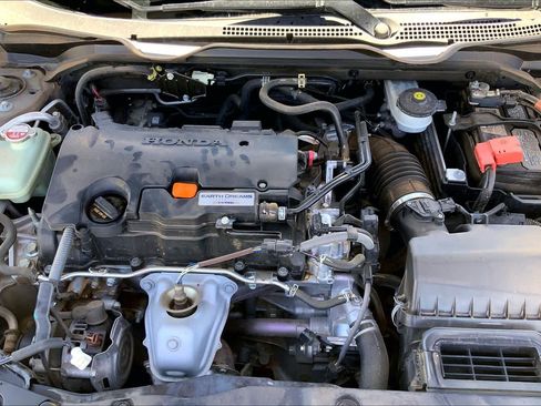 Used 2019 Honda Civic Sport image 33