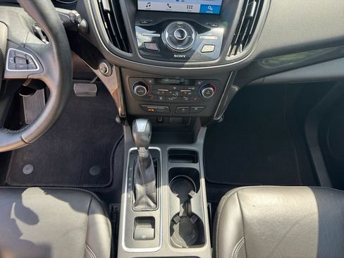 Used 2017 Ford Escape Titanium FWD image 10