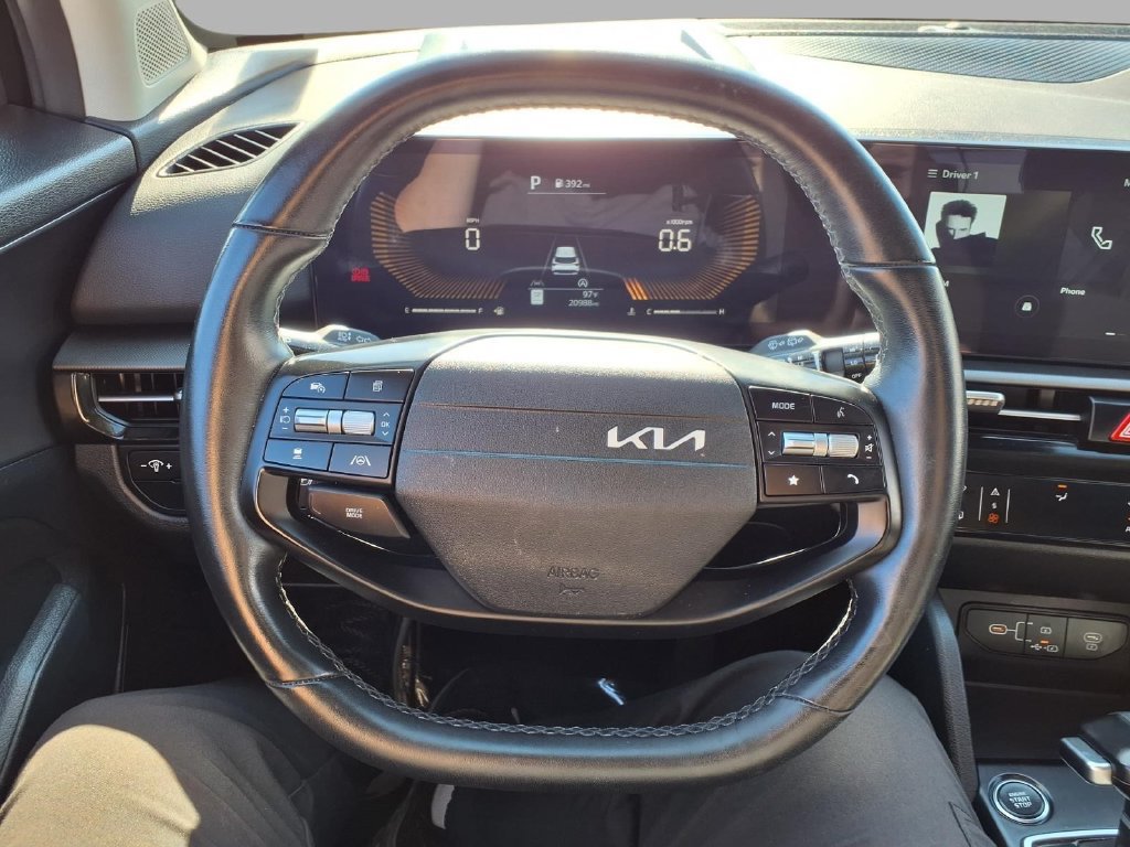 Used 2026 Kia Sportage LX FWD image 16