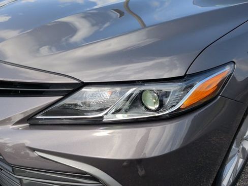 Used 2024 Toyota Camry LE FWD image 10