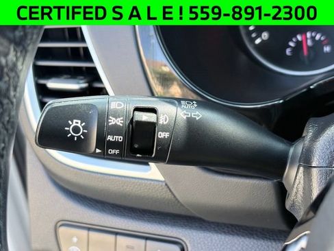 Certified 2021 Kia Seltos SX w/ SX Sunroof Package AWD/4WD image 15