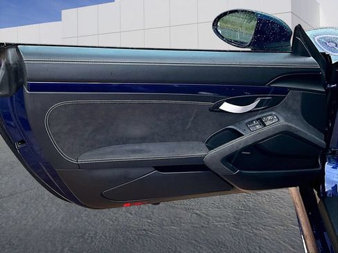 Certified 2021 Porsche 718 Cayman GT4 RWD image 19