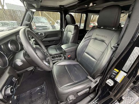Used 2023 Jeep Wrangler Unlimited Sahara image 30
