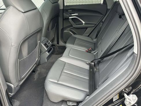 New 2026 Audi Q5 image 5