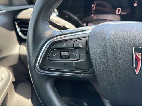 Used 2025 Buick Envista Sport Touring FWD image 25