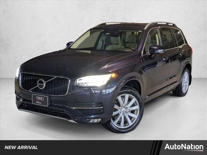 Used 2016 Volvo XC90 T6 Momentum w/ Momentum Plus Package