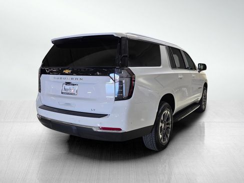 New 2026 Chevrolet Suburban LT w/ Comfort Package image 6
