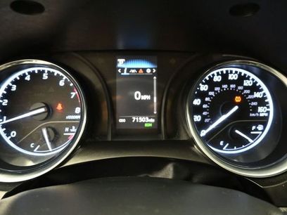 Used 2020 Toyota Camry SE w/ Convenience Package