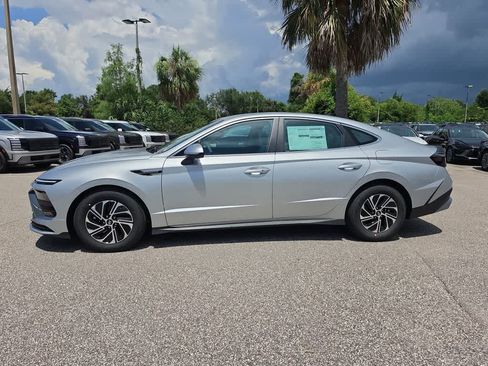 New 2026 Hyundai Sonata Blue FWD image 3