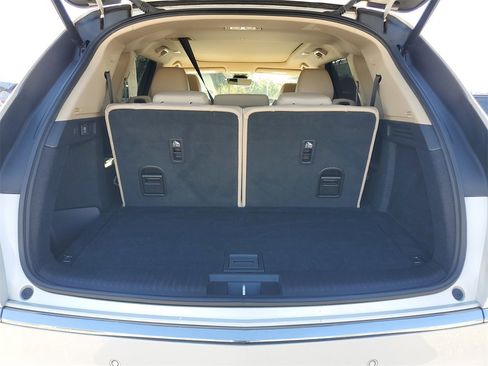 Certified 2023 Acura MDX FWD w/ Technology Package image 9