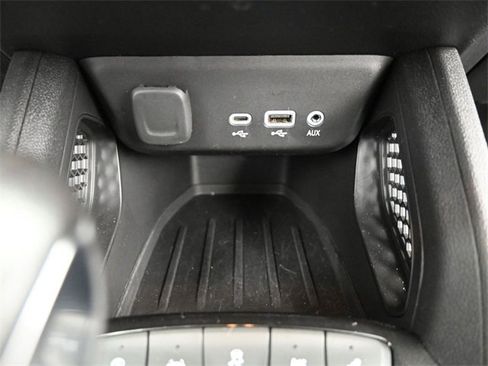 Used 2022 Chevrolet TrailBlazer ACTIV image 30