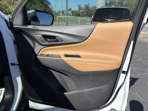 Used 2021 Chevrolet Equinox Premier image 19