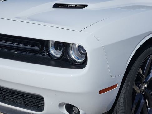 Used 2023 Dodge Challenger SXT w/ Blacktop Package image 5
