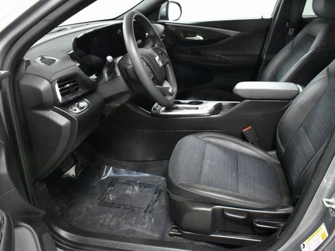 Used 2024 Buick Envista Preferred image 12