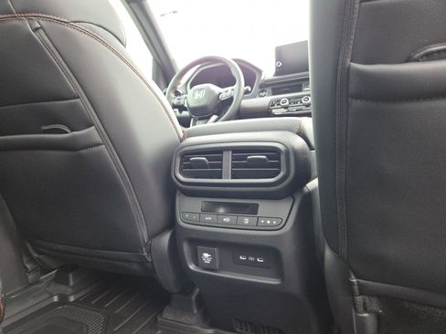 New 2025 Honda Pilot TrailSport image 25