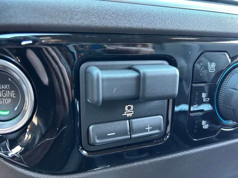 New 2026 Chevrolet Silverado 1500 LTZ w/ LTZ Convenience Package II image 31